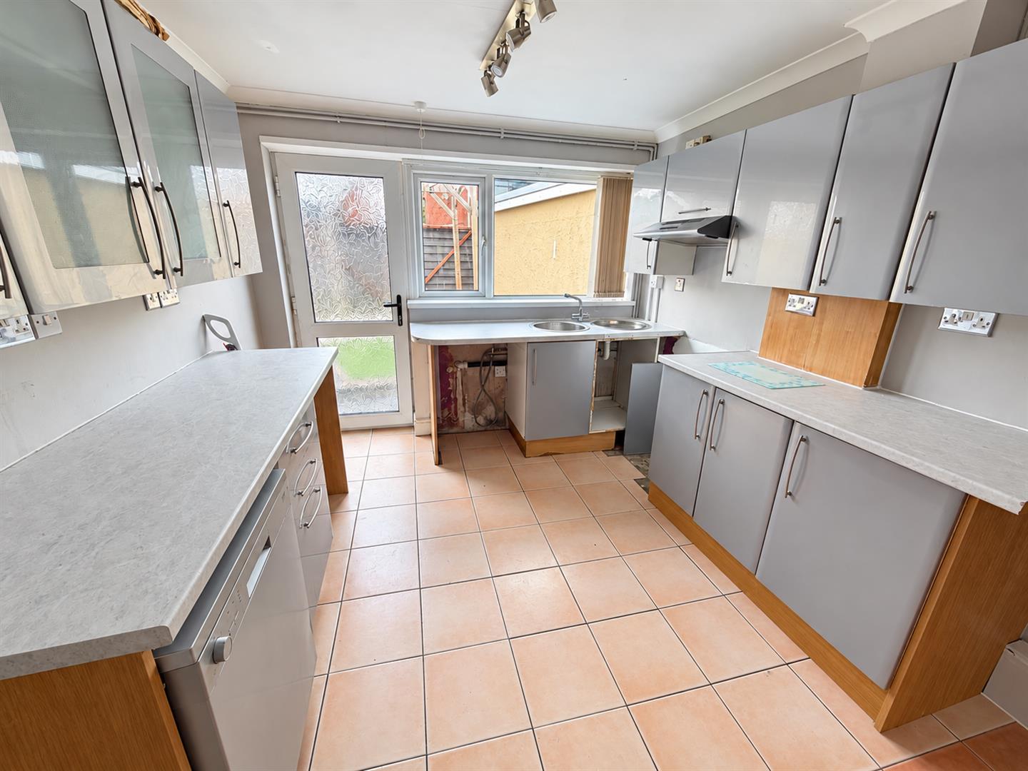 Heol Y Twyn, Pontlliw, Swansea, SA4 9EU